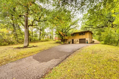 4141 Reiland Ln, Shoreview, MN 55126