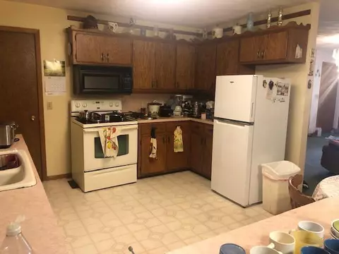 408 3rd Ave NE, Waseca, MN 56093 photo 4