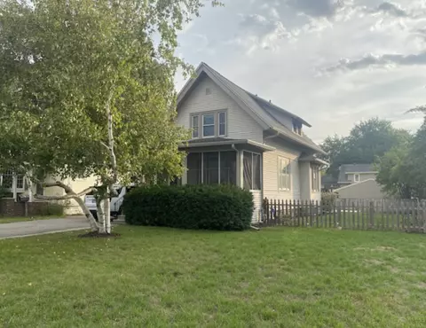 918 3rd Ave SE, Rochester, MN 55904