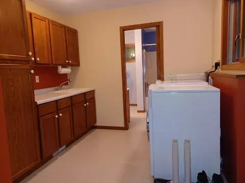 401 W 10th St, Morris, MN 56267 photo 14