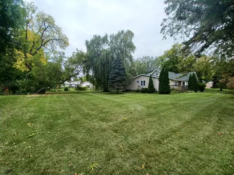 401 W 10th St, Morris, MN 56267 photo 4