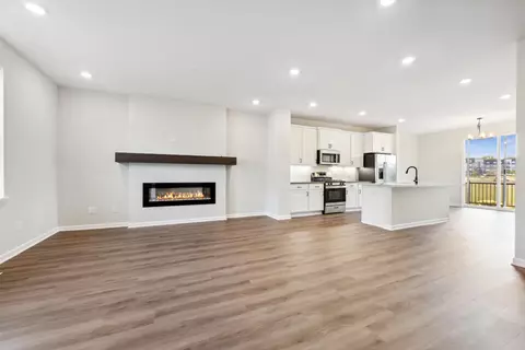 1527 Timberwood Ln, West Saint Paul, MN 55118
