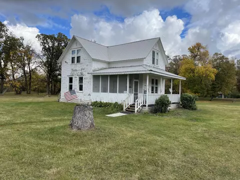 16764 340th St SE, Mentor, MN 56736