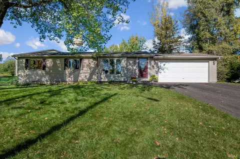 112 Pine Cir, Somerset, WI 54025