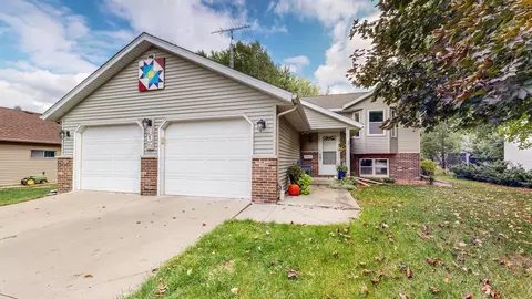 402 12th Ave NW, Kasson, MN 55944