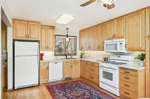 1865 Pascal St, Falcon Heights, MN 55113 photo 3