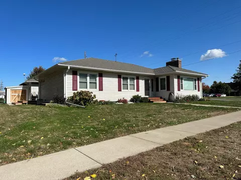 690 Williams St, Lewiston, MN 55952