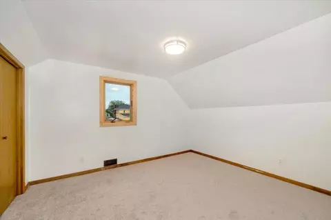 721 Weeks Ave, Superior, WI 54880 photo 9