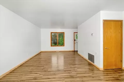 721 Weeks Ave, Superior, WI 54880 photo 3