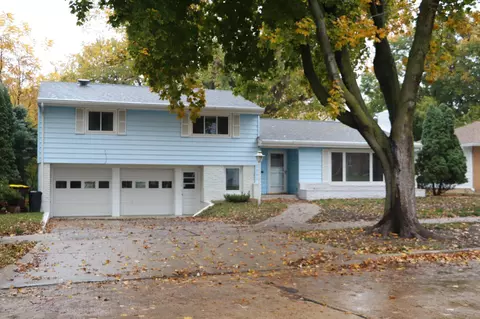803 S Hampton St, Fairmont, MN 56031