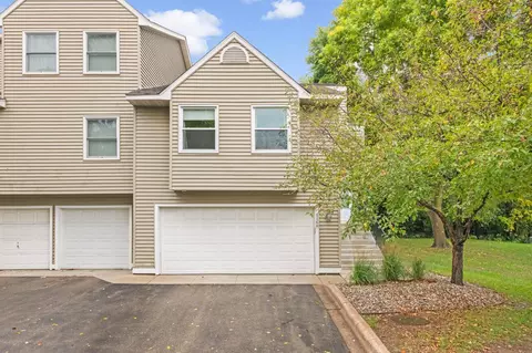 4160 Meadowlark Way, Eagan, MN 55122