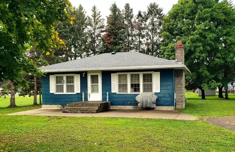 473 6 12 Ave SE, Aitkin, MN 56431