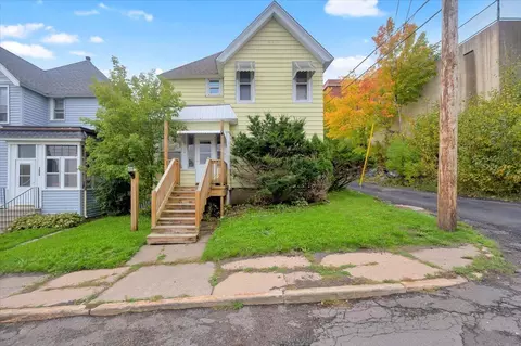 513 N 2nd Ave E, Duluth, MN 55805