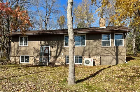 Exterior - 775 County 11 NW, Hackensack, MN 56452 photo 3 of 8