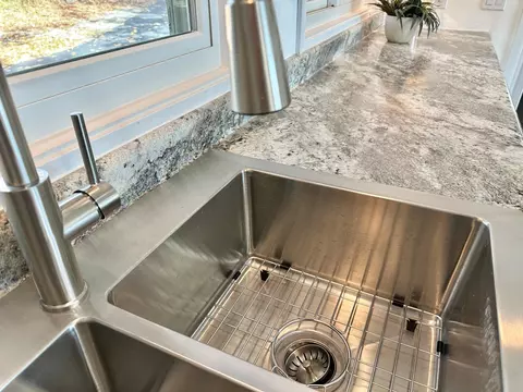 Kitchen - 775 County 11 NW, Hackensack, MN 56452 photo 6 of 9