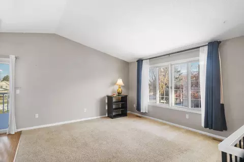 15865 Griffon Path, Apple Valley, MN 55124 photo 3