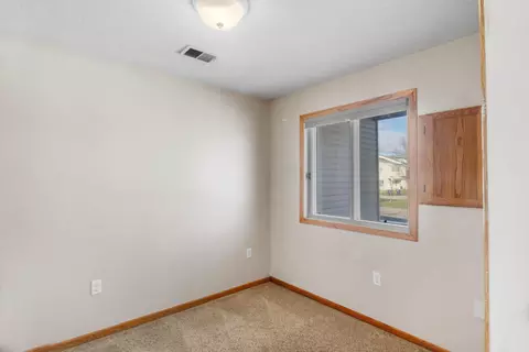 15865 Griffon Path, Apple Valley, MN 55124 photo 20