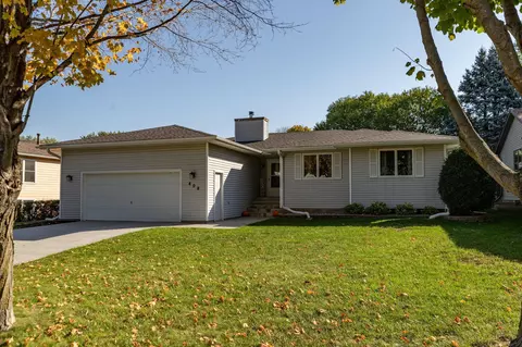 408 12th Ave NW, Kasson, MN 55944