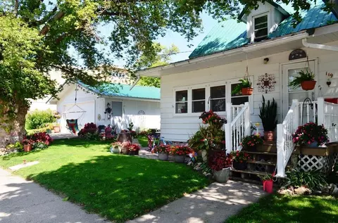 119 1st St SE, Glenwood, MN 56334