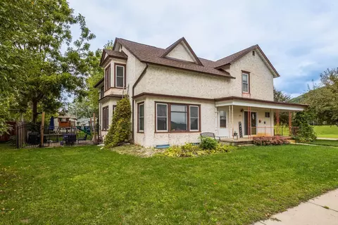 207 E Jessie St, Rushford, MN 55971
