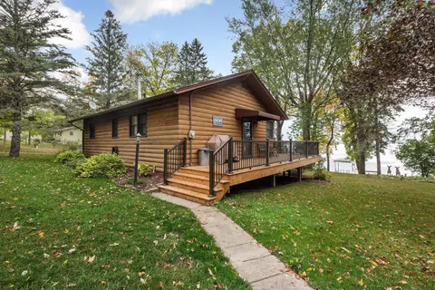 17768 Dove Creek Rd, Paynesville, MN 56362