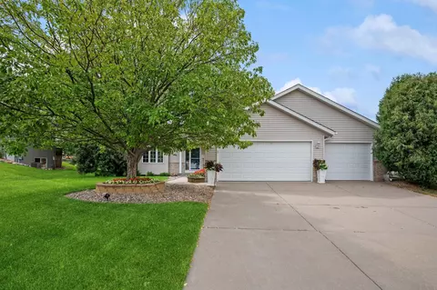 525 Dogwood Ave NW, Saint Michael, MN 55376