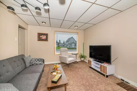 4018 E 2nd St, Superior, WI 54880 photo 7