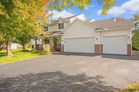 22019 Red Oak Dr, Rogers, MN 55374