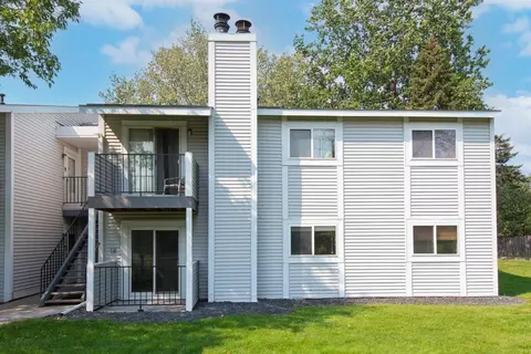 1729 Fulham St #F, Lauderdale, MN 55113
