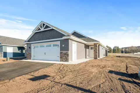 105 Steelhead Dr, River Falls, WI 54022