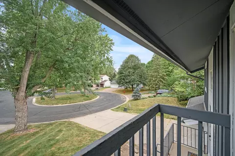 3138 Quarry Ct, Eagan, MN 55121 photo 18