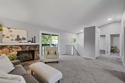 3138 Quarry Ct, Eagan, MN 55121 photo 7