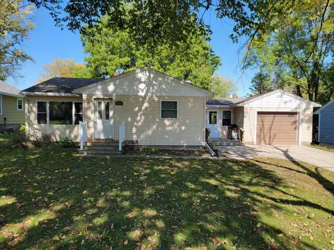 621 Douglas Ave E, Hector, MN 55342 photo 3