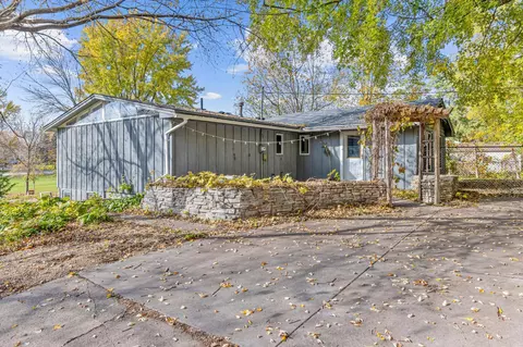 8600 Park St, Rockford, MN 55373
