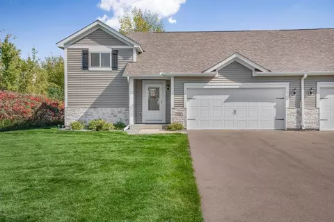 998 Fox Ave, Montrose, MN 55363