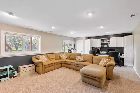 2057 Cobblestone Dr, Cologne, MN 55322 photo 23