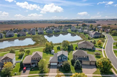 2057 Cobblestone Dr, Cologne, MN 55322 photo 3