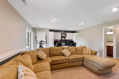 2057 Cobblestone Dr, Cologne, MN 55322 photo 24