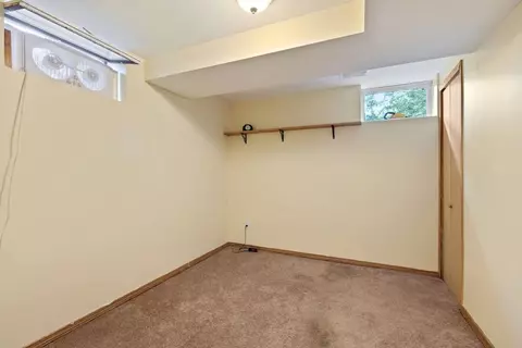 10620 Johnson Cir, Bloomington, MN 55437 photo 42