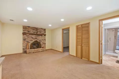 10620 Johnson Cir, Bloomington, MN 55437 photo 40