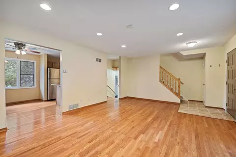 10620 Johnson Cir, Bloomington, MN 55437 photo 29
