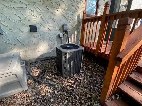 10620 Johnson Cir, Bloomington, MN 55437 photo 48