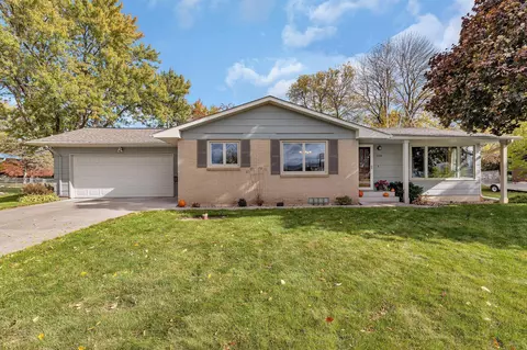 2704 Clearwater Rd, Saint Cloud, MN 56301 photo 2