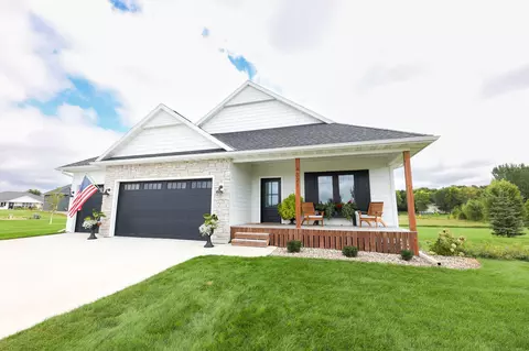 4321 Sailor Ct NE, Alexandria, MN 56308