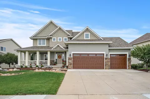 19725 Hazel Nut Ave, Lakeville, MN 55044
