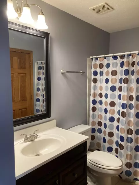 10722 Cavell Rd, Bloomington, MN 55438 photo 12