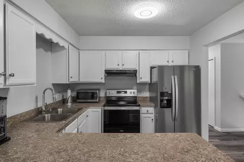6283 Monticello Ln N, Maple Grove, MN 55369 photo 9