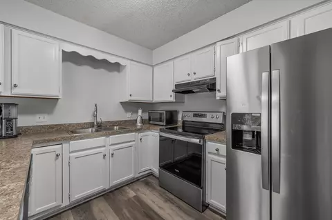 6283 Monticello Ln N, Maple Grove, MN 55369 photo 10