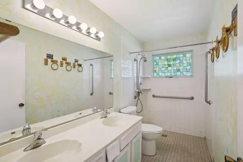 1661 Walnut Ln, Eagan, MN 55122 photo 20