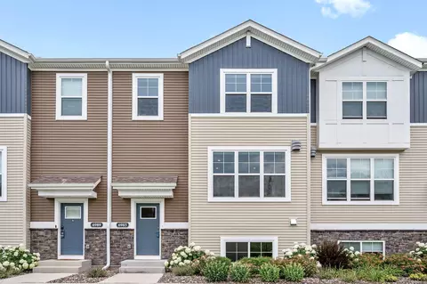 6985 Huckleberry Dr, Minnetrista, MN 55331